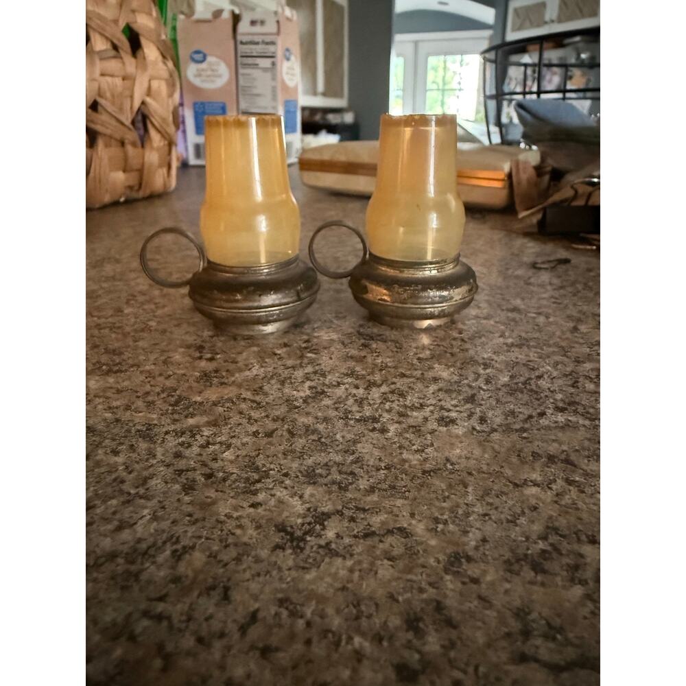 Vintage Set(2)Salt& Pepper Hurricane Lantern Oil Lamp Shakers MCM Plastic/Metal